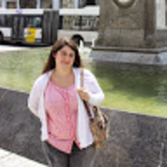 Meet your Posher, Amelia - Picture 1 of 1